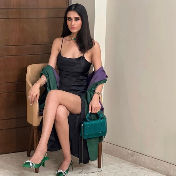 Zara Green Embellished Bow Heeled Slingback - Picture 4 of 17